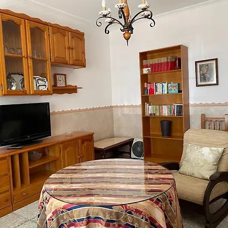 Apartamento Turístico Tía Isabel * Pallares